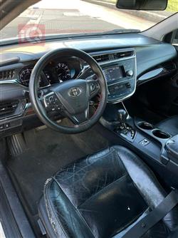 تويوتا أفالون